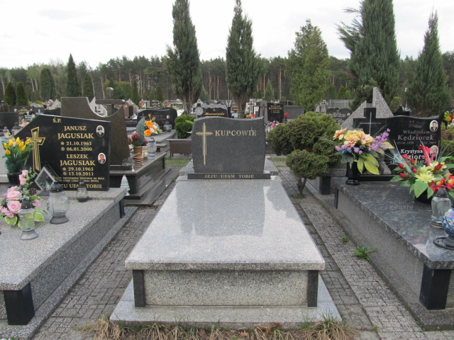 Grób Stanisław Kupiec