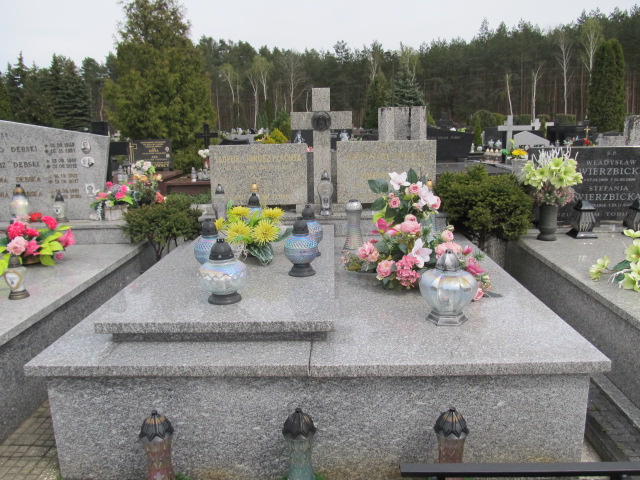 Grób Władysław Płachta