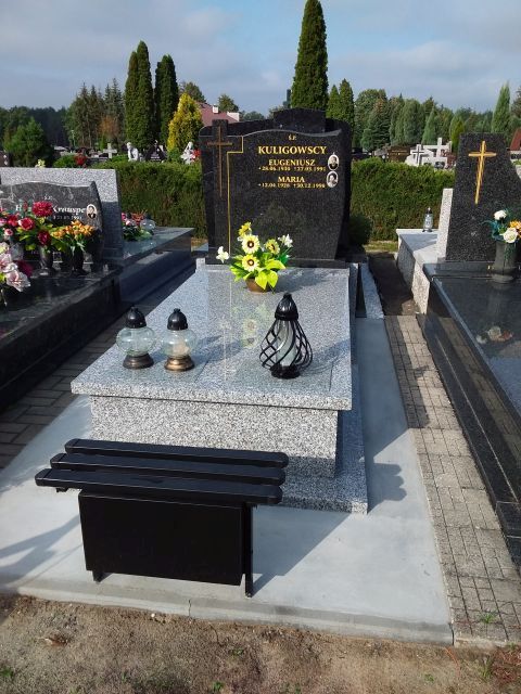 Grób Bożena Chmura