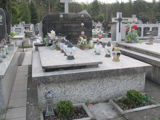 Grób Adam Pszeniczny