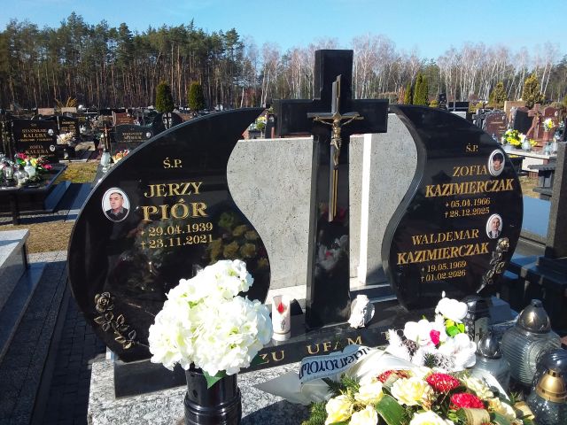 Grób Jerzy Piór