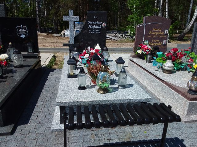 Grób Stanisław Hajduk